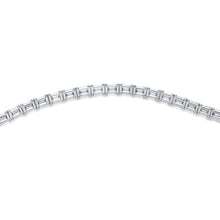 Load image into Gallery viewer, Emerald Tennis Bracalet
