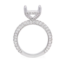 Load image into Gallery viewer, Diamond engagement ring setting (SKU R082)
