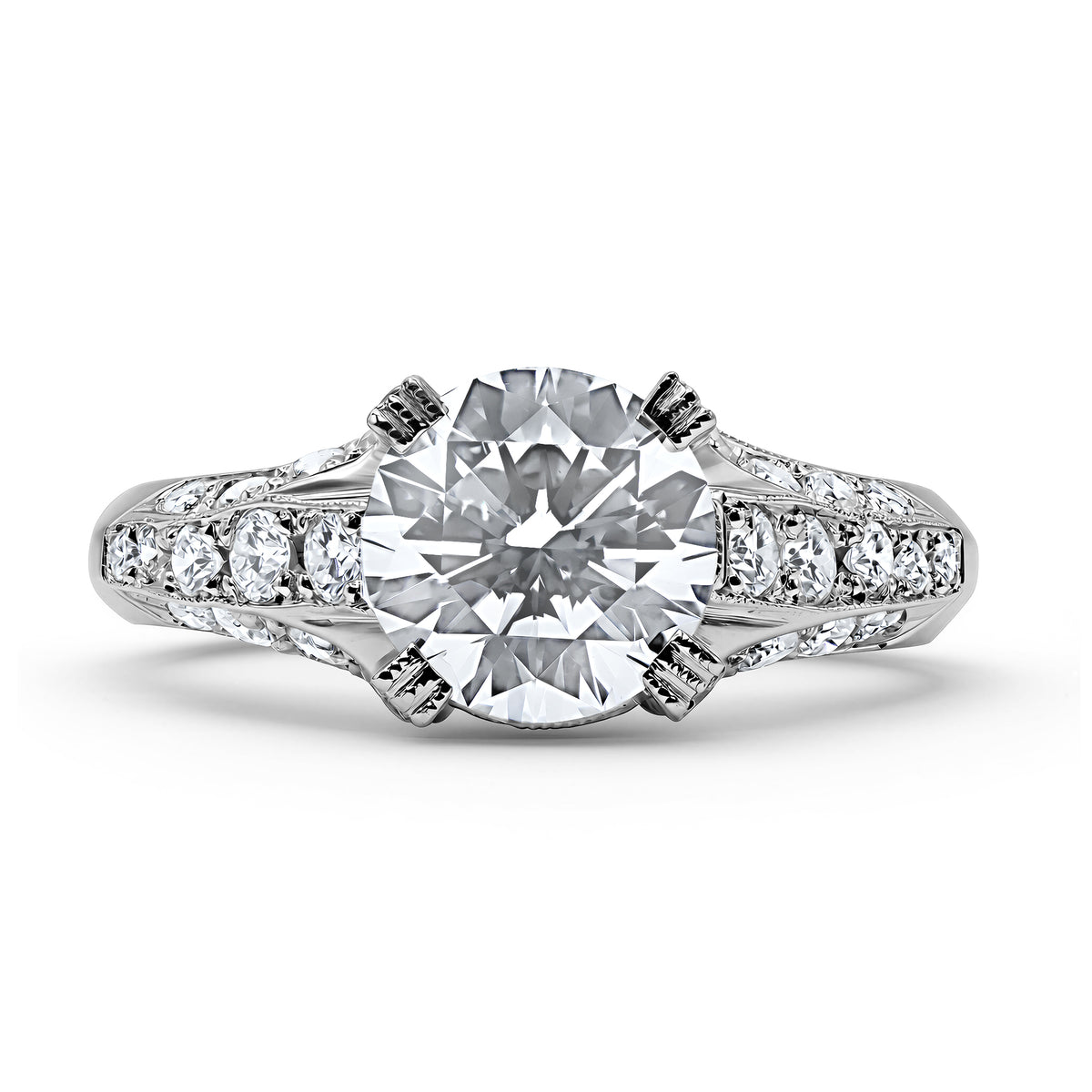 1.52 CTW round diamond ring in platinum