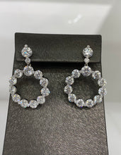 Load image into Gallery viewer, Diamond drop earrings (SKU E041)
